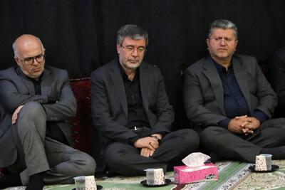 برگزاری مراسم بزرگداشت امام شهید ایران در شرکت سهامی بیمه ایران