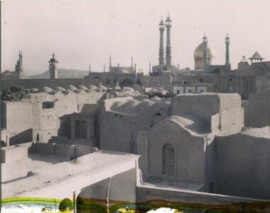  عکس/  اروپایی‌ها با اتومبیل در جاده خاکی دماوند؛ ۹۹ سال قبل