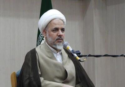  رحیمی: رفع مشکلات نیازمندان باید اولویت مسئولان ساوه باشد