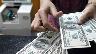 قوانین خرید ارز در بانک ها تغییر کرد؛ جزئیات بخشنامه جدید بانک مرکزی