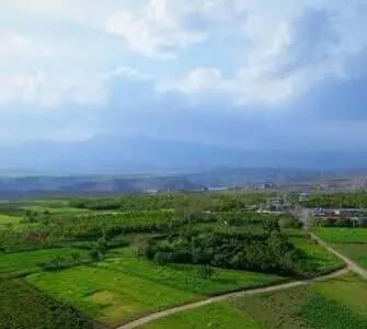  دو چهره از زیبایی ایران