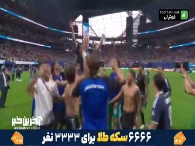  همه برای مسی؛ بازیکنان برای پادشاه آواز خواندند