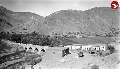  ایران قدیم؛ یک چایخانه در جاده فیروزکوه؛ سال 1312(عکس)