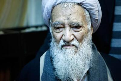 موحدی کرمانی: بر عهد خود ایستادهایم