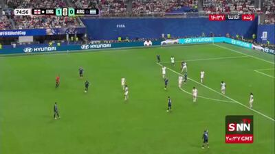  ضربه سر مک آلیستر به تیر دروازه انگلیس برخورد کرد / انگلیس 1 - 0 آرژانتین