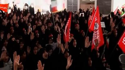  آیین بزرگداشت آقای شهید ایران در گلستان شهدای اصفهان + فیلم