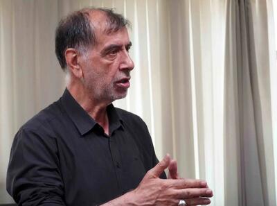  باهنر: مخالفان مذاکره در ابرها سیر می‌کنند