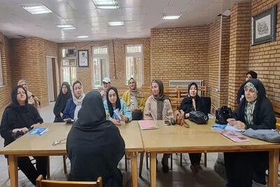  آموزش پیشگیری از سرطان برای افزایش آگاهی زنان قزوین برگزار شد