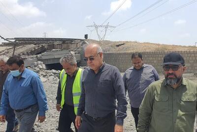 استاندار هرمزگان از محل حملات دشمن بازدید کرد/ تاکید بر بازسازی مناطق آسیب دیده