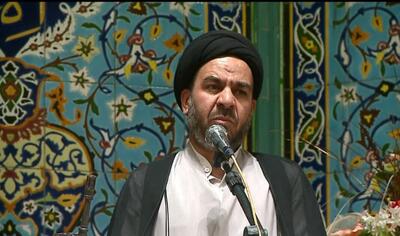  خطیب جمعه خمین: نظم نوین جهانی در گرو مقابله با استکبار است