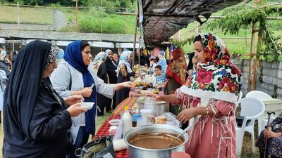 اجرای طرح آشنایی زنان روستایی با پلتفرمهای فروش مجازی در قم