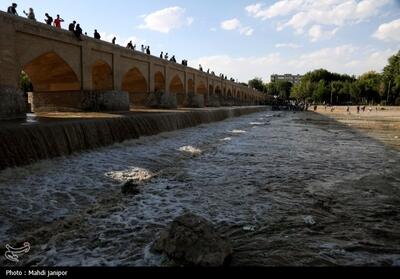 استقرار63 تیم امدادی در مسیر زایندهرود؛جستجوی دختر 7 ساله ادامه دارد - تسنیم
