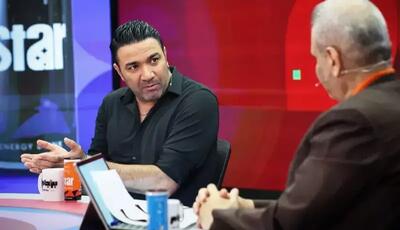 نکونام: ساکت به من گفت آرام! پرسپولیس سه گل عقبه