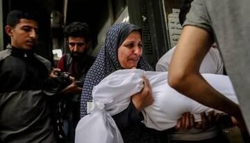  حمله پهپادی به مراسم تشییع در النصیرات؛ ۸ شهید در تازه‌ترین جنایت رژیم صهیونیستی