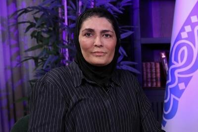 الهه منصوریان: شرایط ازدواج هنوز برایم پیش نیامده، بعضیها با ترس و لرز میان و پیشنهاد میدن!
