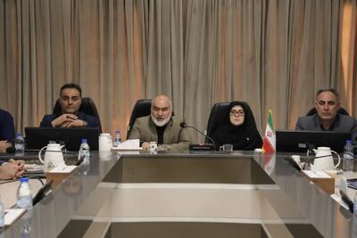  استاندار خوزستان: کار جهادی و پرهیز از حاشیه‌سازی رمز عبور از مشکل ها است
