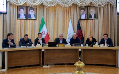 استاندار آذربایجان شرقی :جبران خسارت های جنگ تحمیلی و تکمیل پروژه های درمانی استان با جدیت پیگیری میشود
