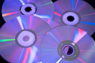 آمار فروش CD بهشدت در حال افزایش است