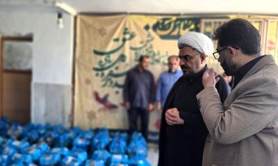  توزیع ۴۳۰ بسته معیشتی به یاد رهبر شهید؛ مشارکت در تهیه بسته‌ها به فرهنگ عمومی تبدیل شود