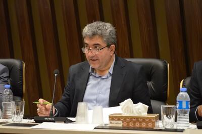  تعهد ۱۷.۸ همتی درآمد دستگاه های اجرایی استان سمنان