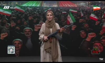  ببینید | کنایه مجری زن تلویزیون به طرفداران پهلوی: به شما نمی‌رسه!