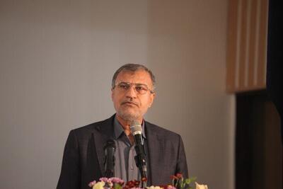 احمد مرادی: ملت ایران روی پای خود ایستاده است