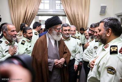  پلیس تراز جمهوری اسلامی از نگاه رهبر شهید انقلاب؛ از اقتدار تا عدالت
