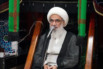  امام جمعه بوشهر: رهبر شهید عمر خود را در راه اسلام و انقلاب  صرف کرد