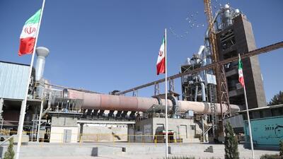 خودتحقیری به سبک نخست وزیر پهلوی