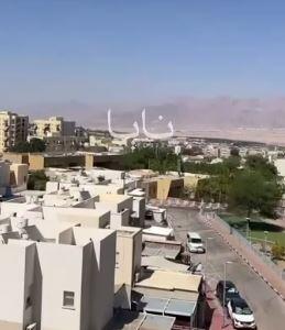  مشاهده ستون دود در شهر ایلات در جنوب اسرائیل