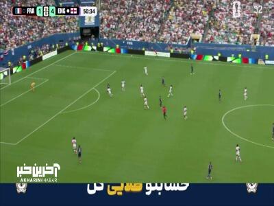  شوت ربیو به شکلی خطرناک از کنار دروازه به بیرون رفت