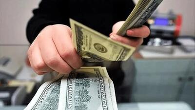 دلار ۱۵۰ هزار تومانی هم صادرکنندگان را راضی نکرد!