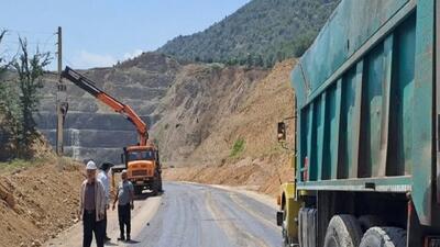  پلیس راه: انسداد موقت محور هراز در روز‌های ۲۹ و ۳۰ تیر برای اجرای عملیات لق‌گیری و ریزش‌برداری سنگ‌های ناپایدار