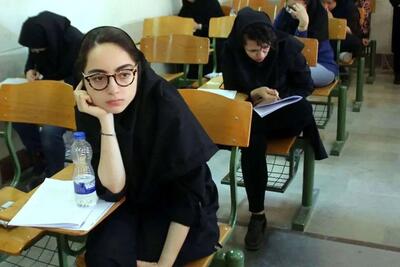  وزیر آموزش و پرورش: تعویق سراسری آزمون‌ها منطقی نیست؛ برگزاری امتحانات متناسب با شرایط هر استان دنبال می‌شود/ اگر امتحانات نهایی تا ۱۵ شهریور در چهار استان جنگی اخذ نشود، به صورت داخلی و با اختیار معلمان برگزار می‌شود/ شرایط جنگی ناپایدار است، به همین دلیل آزمون‌ها را به صورت مرحله‌ای و درس به درس مدیریت می‌کنیم