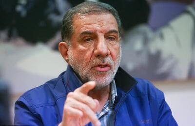 کوثری: ترامپ در برابر ایران دست و پای آخر را میزند