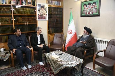  امام جمعه اصفهان: کشور نیازمند اولویت‌بندی صحیح مدیران برای نگهداری از زیرساخت‌هاست