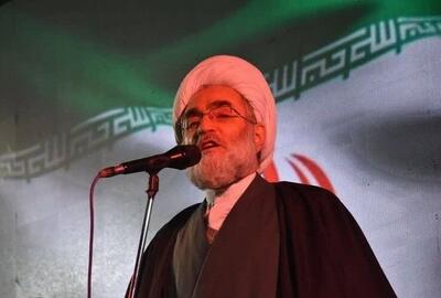  آیت‌الله فلاحتی: وحدت کلمه رمز عبور از پیچ‌های تاریخی است
