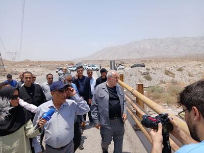  قائم‌پناه در بازدید از پل رودخانه شور هرمزگان: مسیر جایگزین برای تردد ایجاد شده است