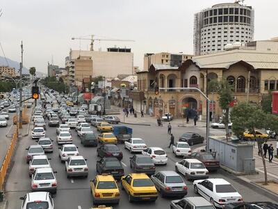 مدیریت ترافیک شیراز بر پایه مطالعات مهندسی و اسناد بالادستی انجام میشود