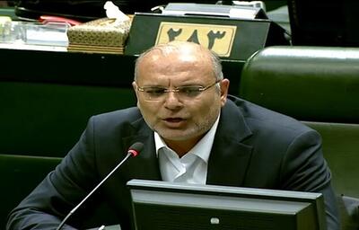 نماینده مردم در مجلس: همافزایی سه قوه، گرهگشای پروژههای نیمهتمام اقتصادی لرستان است
