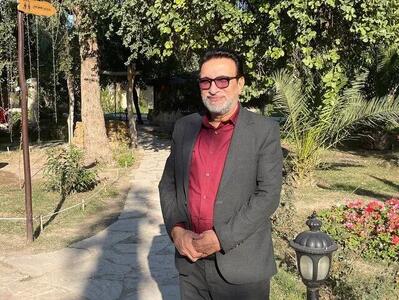 حملات به اهواز تاثیری بر فعالیت بارفروشان نداشت / جنگ خللی در تأمین میوه و ترهبار ایجاد نکرد/ افت خرید مشتریان از دو تن به ۷۰۰ کیلو، روایت بازار از کاهش قدرت خرید مردم است