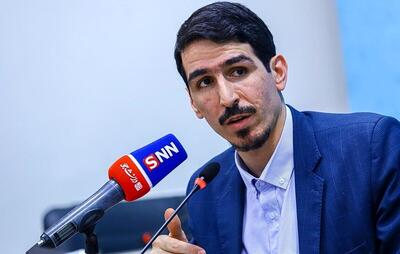  یک نماینده مجلس ادعا کرد: بنزین ۱۰ هزارتومان می‌شود / هیچ مسئولی تایید نکرد