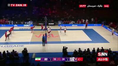  ترکیه ورق را برگرداند؛ ایران در ست سوم غافلگیر شد و عقب افتاد/ لیگ ملت‌های والیبال؛ پایان ست سوم / ایران 1 - 2 ترکیه /ایران ۲۵ | ۲۲ | ۱۶ ترکیه ۱۷ | ۲۲ | ۲۵