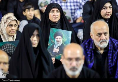 برگزاری بزرگداشت قائد شهید و بیعت با رهبرانقلاب از سوی دانشگاهیان - تسنیم