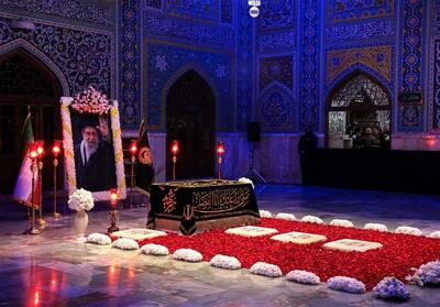  دارالذکر؛ قاب ماندگار وداع زائران با رهبر شهید - تسنیم