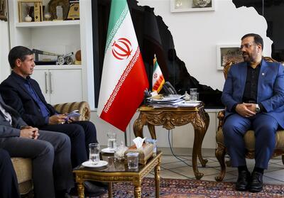 برنامههای اداری باید با اقتضائات محلی فارس بومیسازی شود - تسنیم