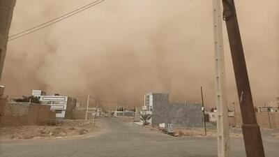 تعطیلی کامل ادارات منطقه سیستان