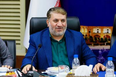  مشاور عالی و دستیار ویژه استاندار اصفهان: اصفهان خورشیدی در مسیر جهش/از رشد ۷ برابری ظرفیت تا افق شهر خورشیدی