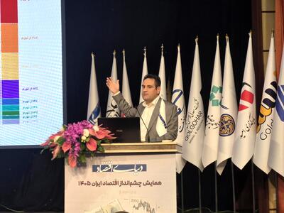 توکلیان: احتمالاً با فشارهای تورمی شدیدتری مواجه خواهیم شد/ چشم انداز آینده نگران کننده است