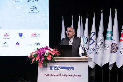 قنبری: حذف از نظام بانکی بینالمللی، بزرگترین مانع توسعه تجارت ایران است